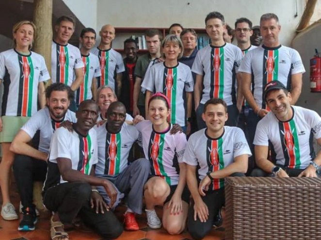 EndaSportswear's tweet photo. Here's to another year with the amazing KENYA EXPERIENCE TEAM🤩! (Checkout Running Trips official on IG)

Amazing trips with a fabulous team of knowledgeable coaches, professionals and experts!

#enda #Runkenyan🇰🇪 #coaching #running https://t.co/IzpE0ZrRvA