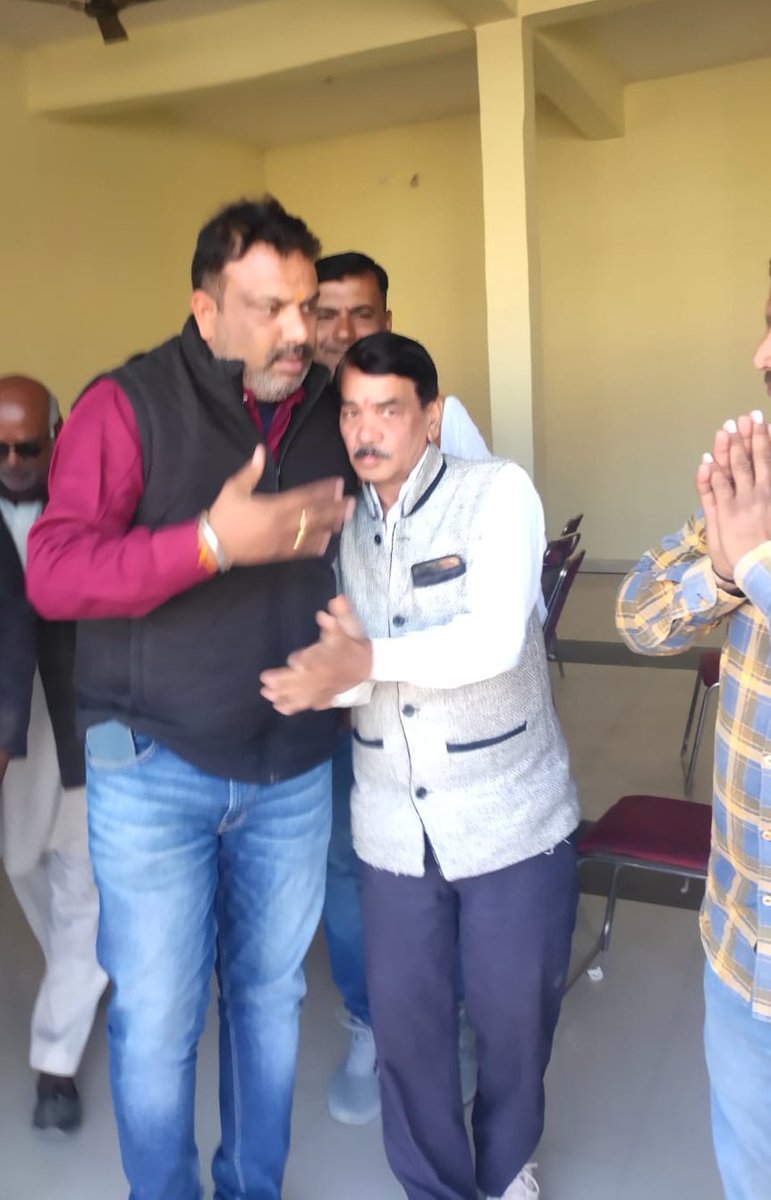iycvinod's tweet photo. क्यों डरे जिंदगी में क्या होगा,
कुछ नही होगा तो तजुरबा होगा… https://t.co/2mRyrhshUd