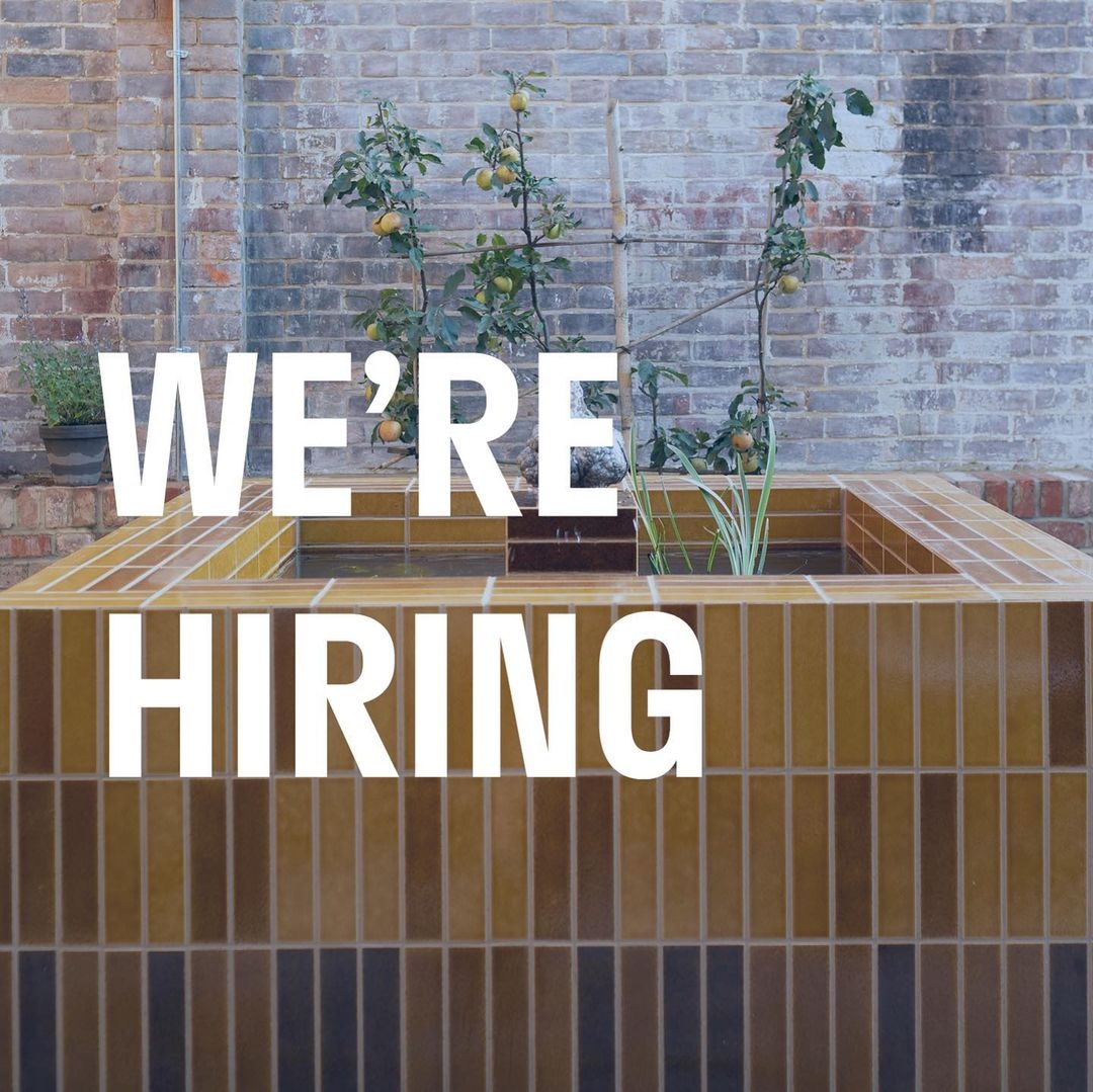 StudioVoltaire's tweet image. 📣 We&apos;re hiring 📣
⁠
Upcoming application deadlines in Jan 2023.

Sales Associate
Deadline: 8 Jan 2023⁠
⁠
Studio Voltaire Assistant⁠
Deadline:  15 Jan 2023⁠

Retail and Commercial Manager⁠⁠
Deadline: 22 Jan 2023⁠
⁠
APPLY ➡️ bit.ly/3iWxKR2