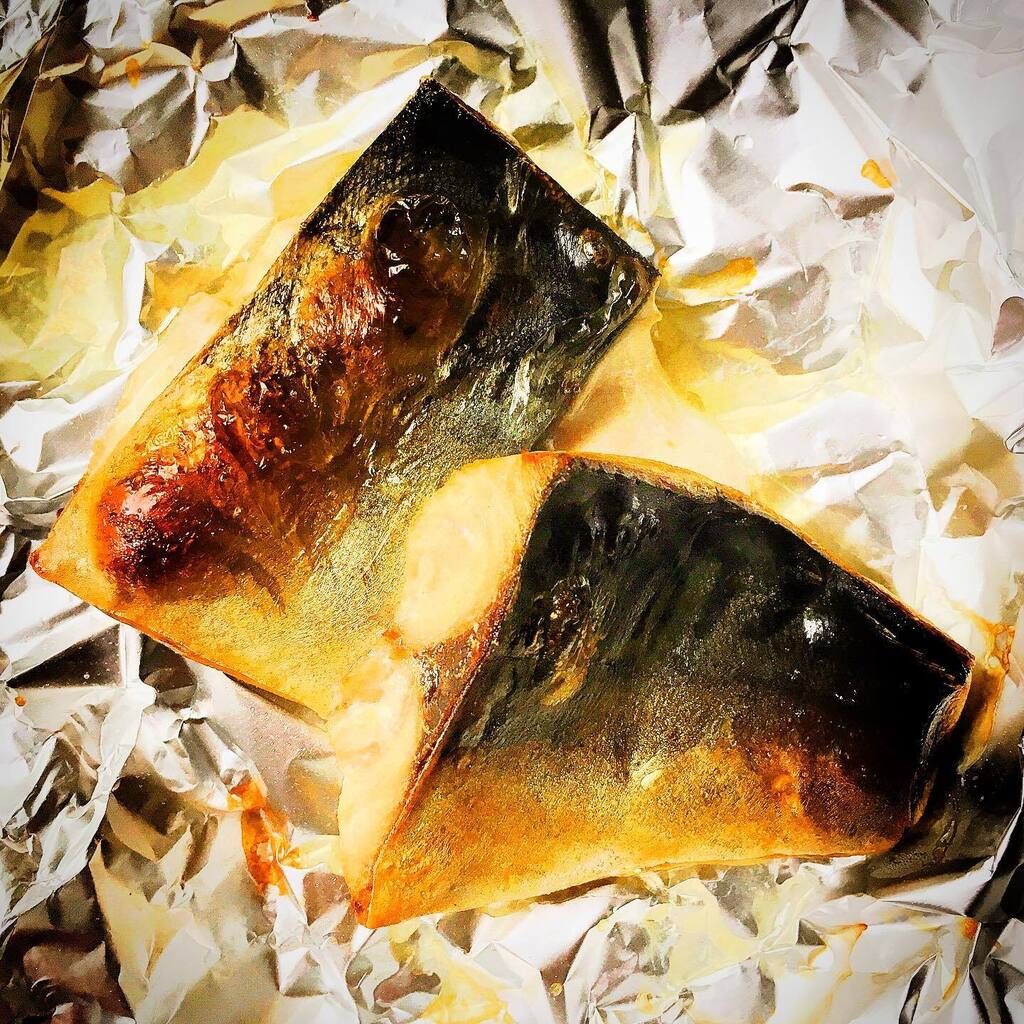 kikutaroid's tweet image. 焼魚
#鯖 #mackerel #lightlyseasoned
#お弁当 #bento
#ovengrilled instagr.am/p/Cm6IDPJLb0o/