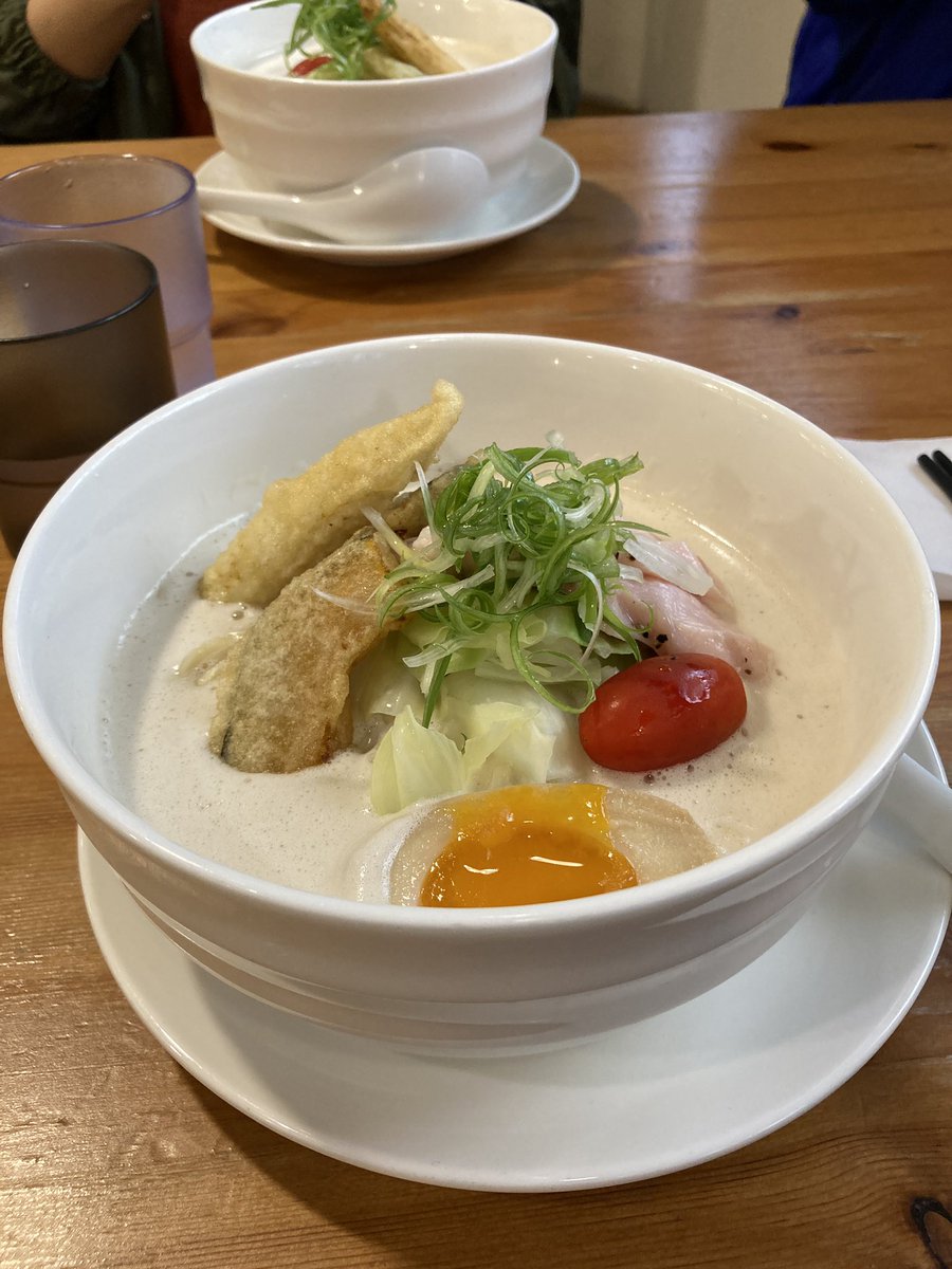 fengliart520's tweet photo. 好耶拉麵
#MENmonster
#七面鳥 https://t.co/TuTztVgsky