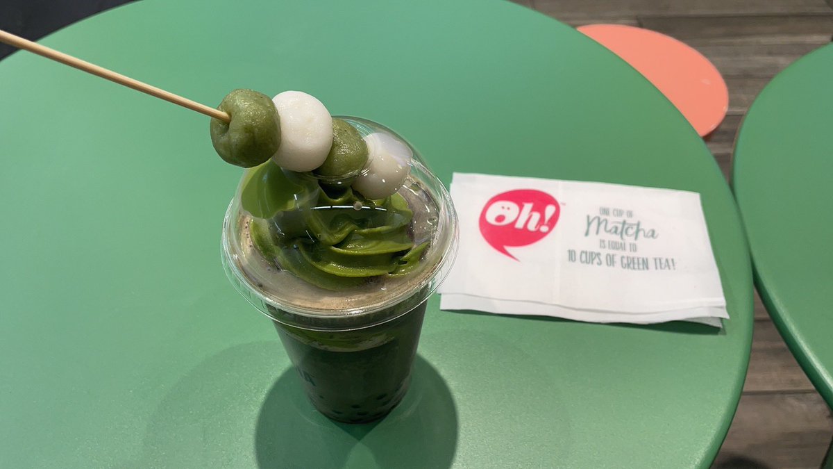Tony_27mobs's tweet photo. Happy New Year! 🎉 
Not bad for the start of 2023, I got 3 shinies ✨✨✨ today.😁🤩🥳

Finally to match the color of ✨Shiny Bronzor✨, I had a matcha-themed Milk Tea🍵

#ShinyHunting 
#WildShinyEncounter
#DessertTimeChoice https://t.co/3GcJ2uuxoV