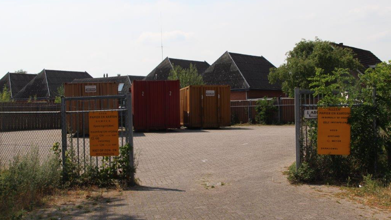 GoorsVictorie's tweet image. Het oud papier inzamelpunt aan de Van Kollaan verhuist per 20 januari naar kringloopwinkel Kiekeboe. 
Lees verder op goorsvictorie.nl/?p=10213 
#oudpapier #recycling #kiekeboe