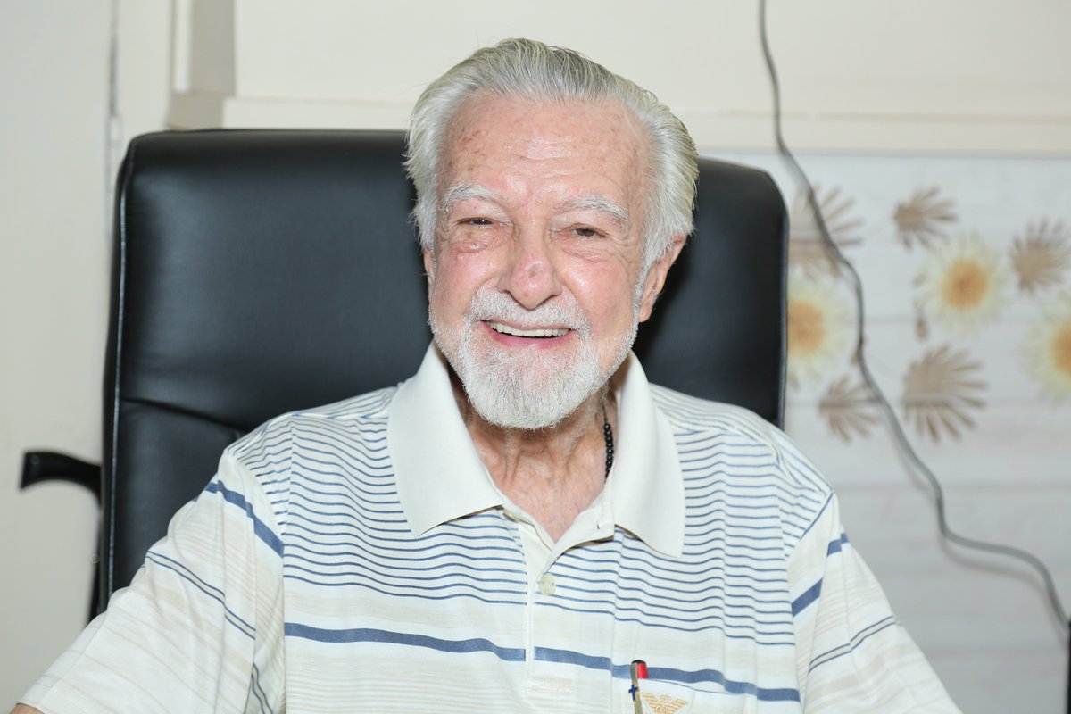 Lamentamos mucho comunicar el fallecimiento del misionero jesuita P. Felipe Terrasa S.J., a los 93 años de edad, esta mañana en la Enfermería de la Provincia de Bombay. Hasta hace unos pocos días estaba en comunicación con el Secretariado de Misiones. Descanse en paz.