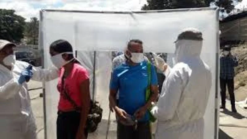 #02Ene 
#2023RenaceLaEsperanza 
Venezuela contabiliza nueve nuevos contagios por COVID 19. 3 casos por transmisión comunitaria y 6 importados.
 Miranda es el estado donde se registra la mayoría de los casos (2), seguido de Caracas con 1.
<a href="/ElZorroRojo4F/">➠ 𝑬𝒍 𝒁𝒐𝒓𝒓𝒐 𝑹𝒐𝒋𝒐 ⚔</a> 
<a href="/Desalmada2510/">YMARIA</a>