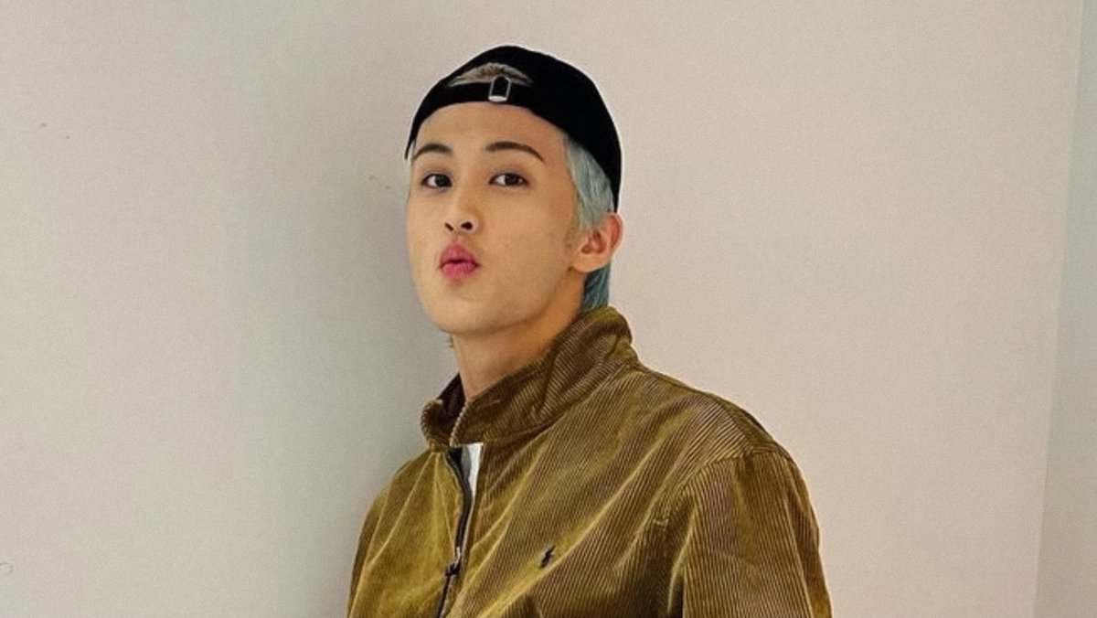 Ieemarkees's tweet photo. that look on his face https://t.co/HZ8vQymCBb