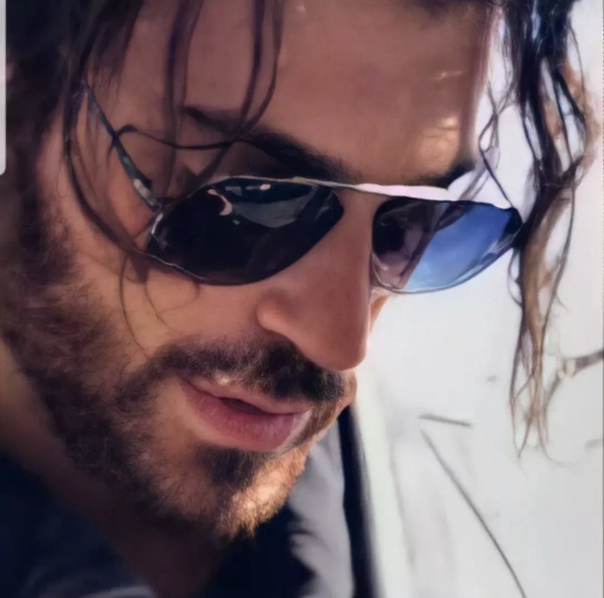 Yeni yıl,yeni bir hafta
aklımda sen....
En güzel,en pozitif duygularla başla ve devam et....
Sıkı çalışma sana başarı
getirecek...Ekranlar müthiş bir kahramanla tanışacak..Bizler o günü
heyecanla bekliyoruz....
Kolay gelsin Can...
#CanYaman
#ElTurco