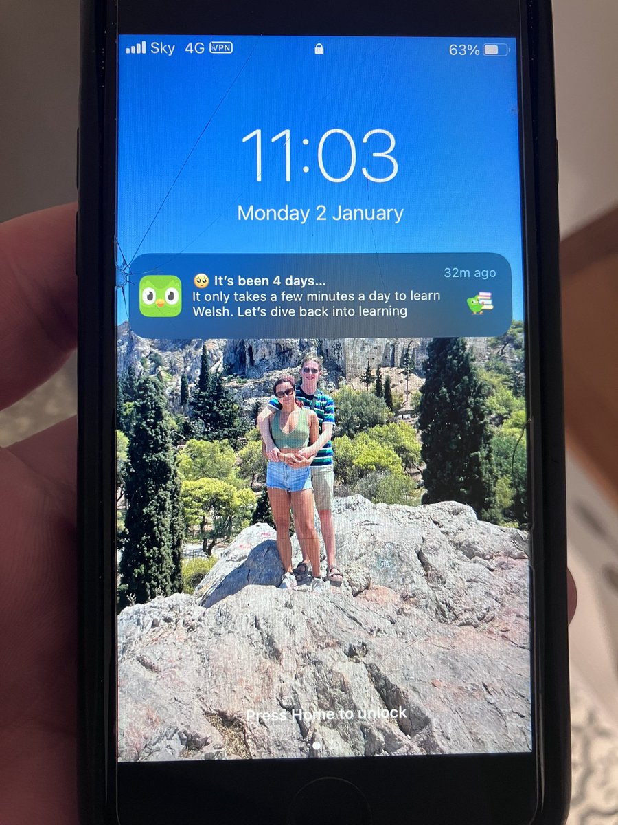 Found a phone with this screen saver whilst out running down Merthyr Mawr dunes this morning. Please retweet and hopefully the owner will get to know its in safe hands. Thanks.