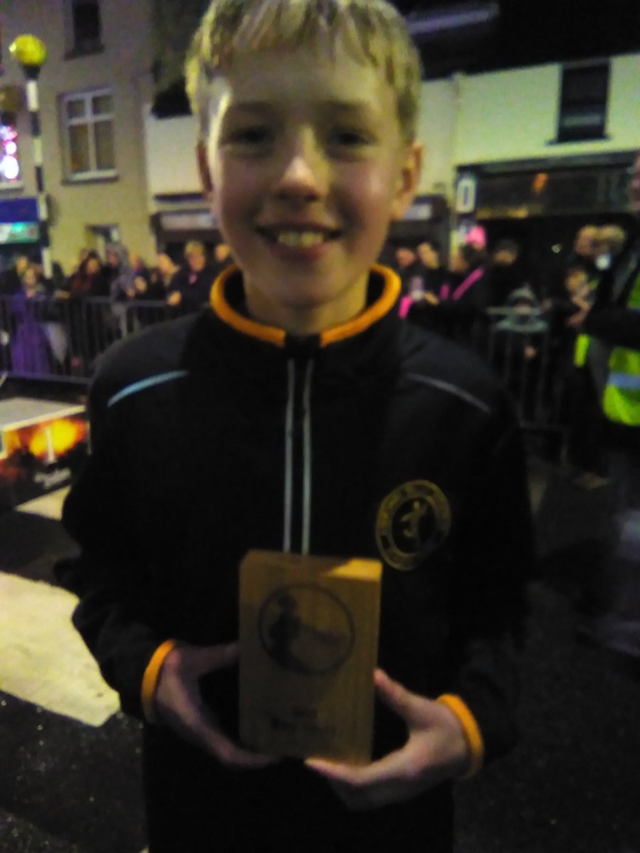 rhian_vale's tweet photo. @StjohnboysPE 3nd place for Ioan in his first Nos Galan ☺️ https://t.co/p9d6QMhbBV