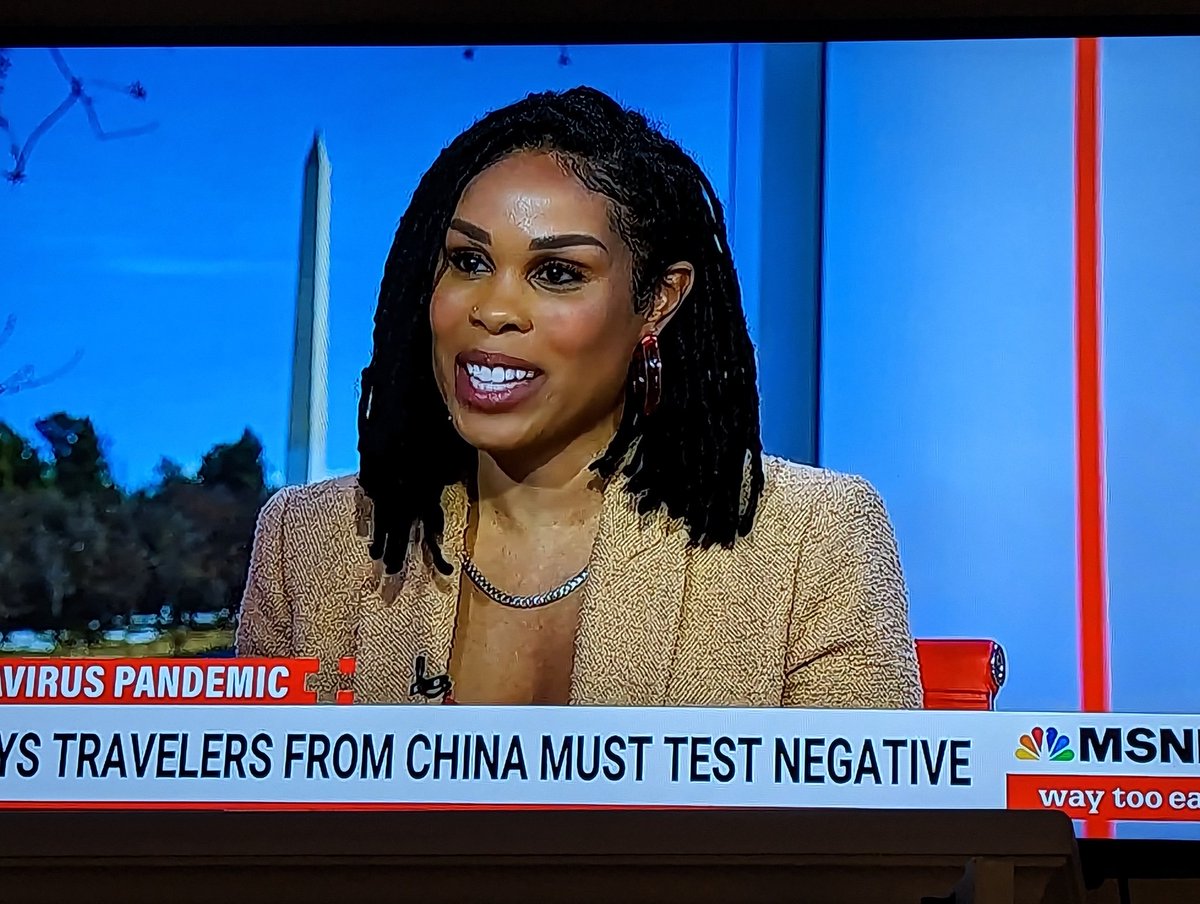 RobinCogan's tweet photo. Another informative segment by @uche_blackstock on @MSNBC @WayTooEarly about #COVID &amp; new variant. Masking indoors, amplifying the far too few school districts implementing indoor masking for 2 weeks after break. We need to pay attention to #ScrabbleVariant &amp; reinforcing vaccine https://t.co/SENwWQPVEi