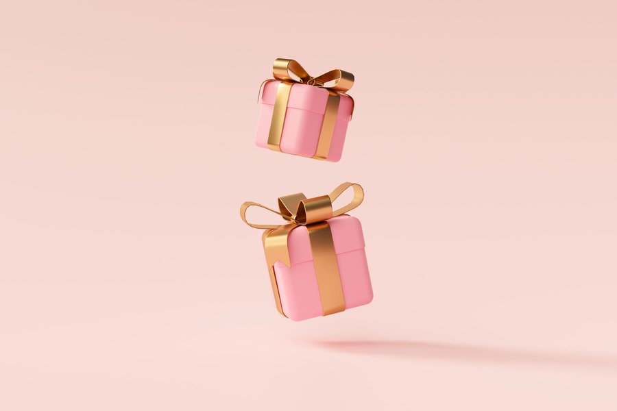 CrewsDigital's tweet photo. Planning New Year gift for women is an indispensable way of expressing your heartfelt emotions to your dear ones on special events in your life journey.

https://t.co/PT4kRiQFVf https://t.co/gBOXdFQM2j