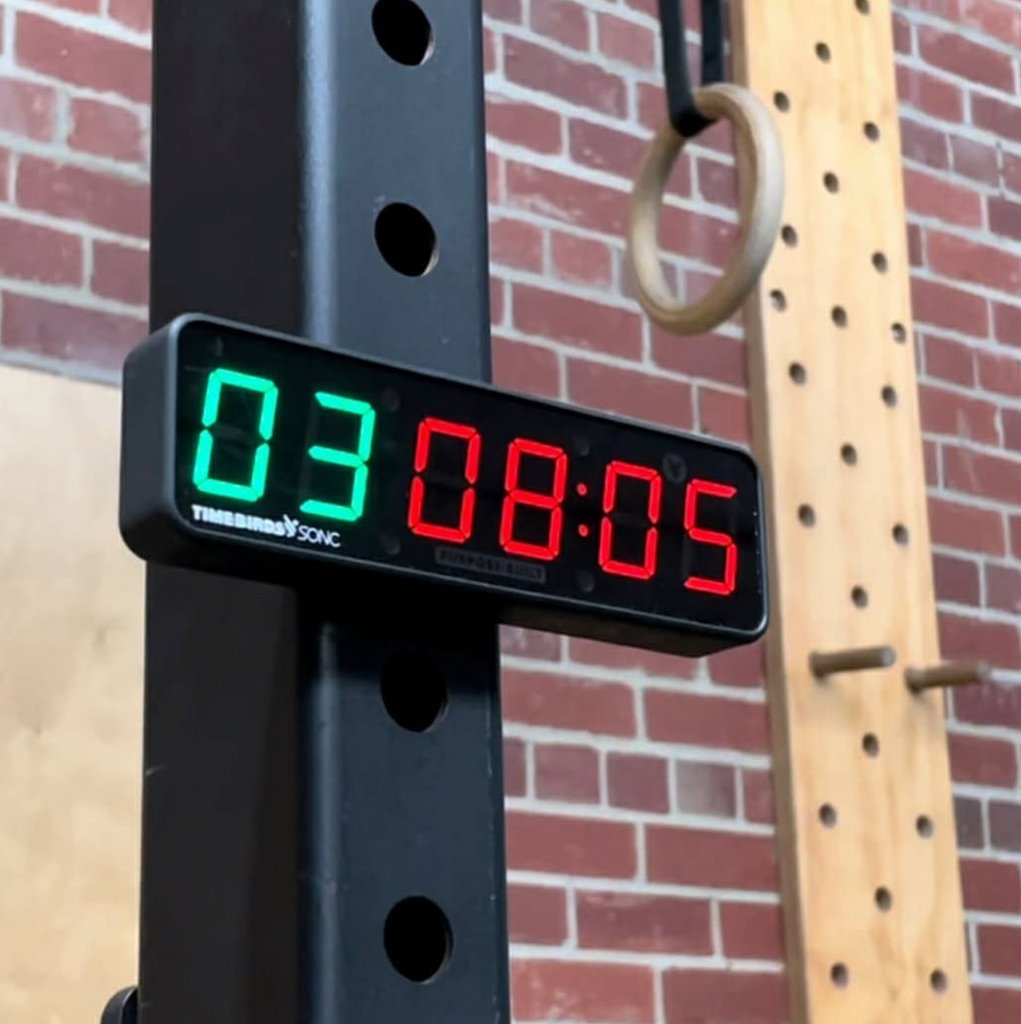 Affenhand_de's tweet photo. Praktischer als dieser Mini-Timer wird es nicht mehr 😎

Hol dir den original Timebirds Timer und stell alles passend für dein Workout ein👌

https://t.co/JuDj5q7rFe

#affenhand #timebridstimers #minitimer #workouttimer #crosstraining #homegym https://t.co/qSHWzCmeUG