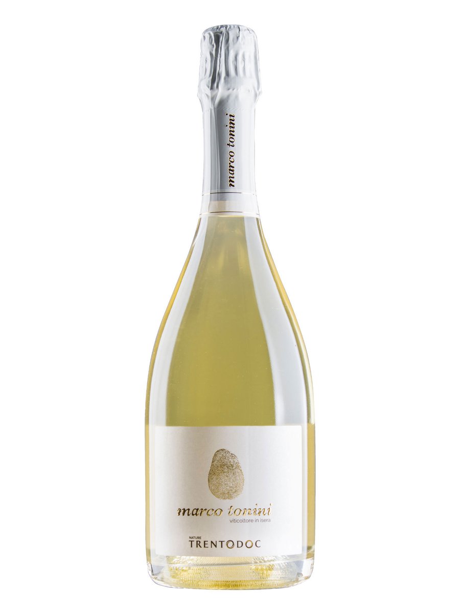 A #pranzo il <a href="/trentodoc/">Trentodoc</a> #Nature #MarcoTonini 2019 di #MarcoTonini, dal carattere minerale, elegante nei profumi di fiori bianchi e frutta secca e dissetante in bocca, dal sapore di pompelmo e di mandorla fresca nel sorso cremoso, winenews.it/it/marco-tonin…