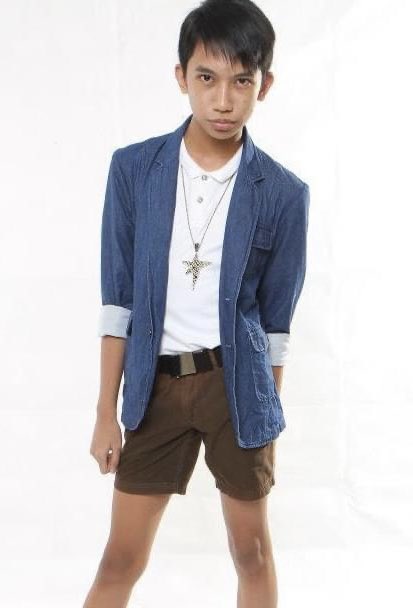 _MsVee's tweet image. One thing I learned through the years: Never be ashamed of where I started while continuously working towards where I want to be ✨

10 years apart! Trans Power! 🏳️‍⚧️

We’ve come a long way little me! Here’s to conquering more hurdles and achieving even bigger things in life! 💖