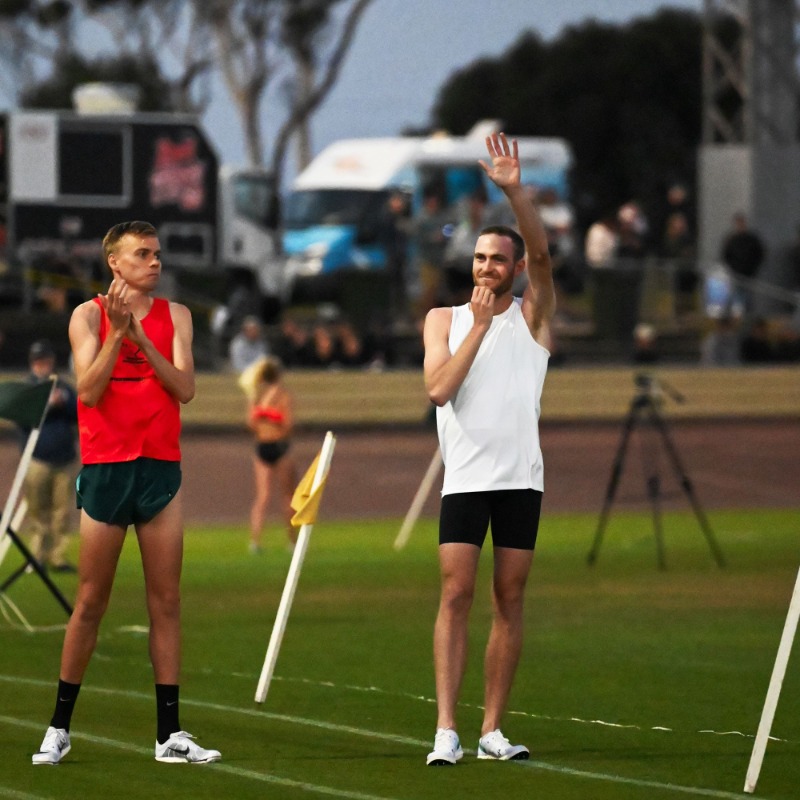 WorldAthletics's tweet photo. “It was handicapped, it was on grass, they had wood chopping and cycling… For me it was more about being able to engage with the running community", @ollie_hoare97 🇦🇺 on the Tasmanian Christmas Carnivals series 👇