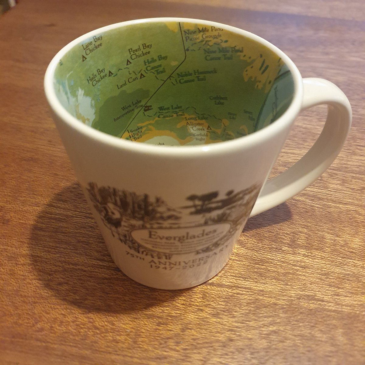 olivepowell's tweet image. Spent a coyple of days at the @EvergladesNPS. Saw lots of #gators and bought myself a little souvenir - #mappy of course! #mapgift