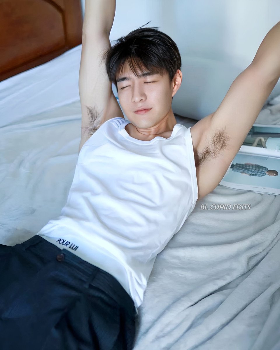 BLCupidEdits's tweet photo. The best way to make your dreams come true is to wake up.! 💪🔥🥰

#ChineseHotGuys #AsianHotGuys #WeiboHotGuys #DouyinHotGuys #BLCupid

📷: 微博 https://t.co/4PbdkS7L3N