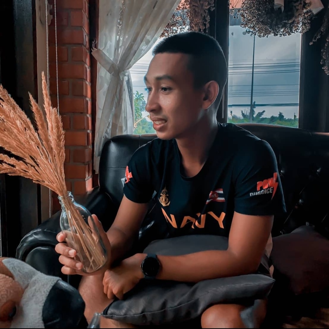 เปลี่ยนแค่ปีแหละครับ 
ความน่ารักผมยังไม่เปลี่ยน #สัตหีบ
