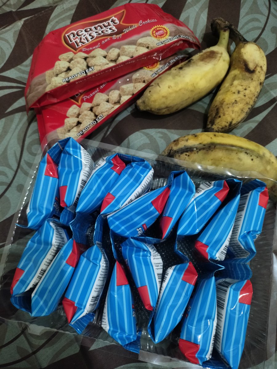 Prettyla4's tweet photo. Thank you sa mga pasalubong guyses. More pa please hahahaha https://t.co/0HZyjyCKim