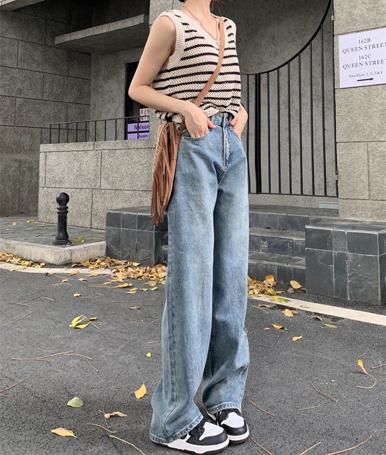 gurls_girl's tweet photo. 👖 รวมมิตรกางเกงยีนส์ที่ทรงดีไม่ไหววววว https://t.co/C19qzvO53M