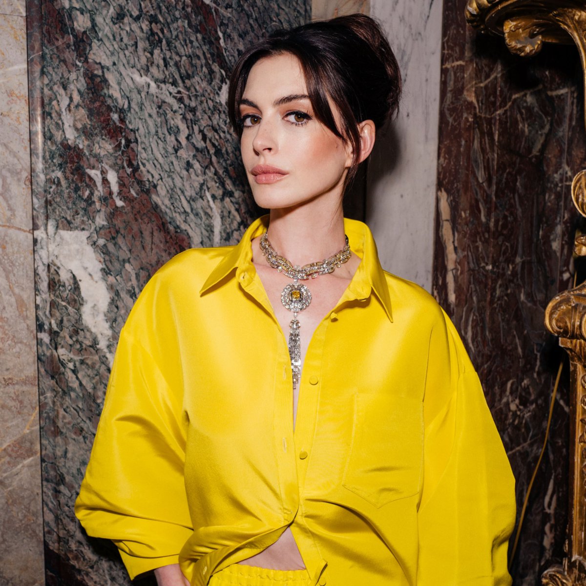Bulgariofficial's tweet photo. Transported to a world of beauty, guests enjoyed the stunning reveal of the #Bulgari Eden The Garden of Wonders High Jewelry collection in Paris last year. https://t.co/F6kWxm0OFu #BulgariWonders #EdenTheGardenOfWonders https://t.co/mnsBFMzXKr