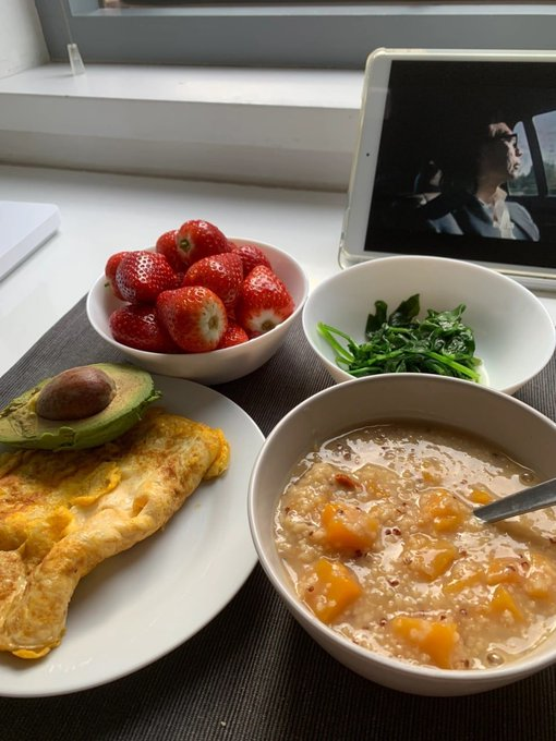 memories_line's tweet photo. A good day starts in the morning, and of course a beautiful mood starts with breakfast. https://t.co/KI45WeZzjM