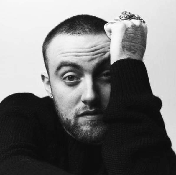 MacMillerMemoir's tweet photo. Today marks the first #MacMillerMonday of 2023 🕊️ https://t.co/xii0L5TOOE