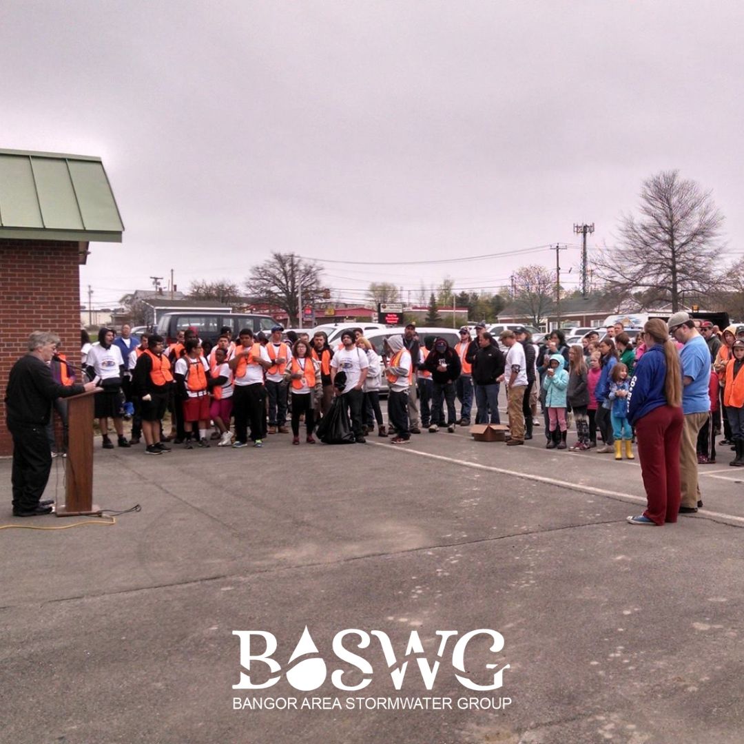 The new year is a time to look ahead, but also a time to look at years past. Here's a photo of the BASWG annual cleanup event in 2019. It's a great example of how communities can come together to help. This new year, let's strive to do the same, if not more, for our #environment.