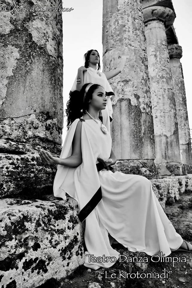 FreshSummerWind's tweet photo. Magna Graecia group Olympia dance school _ The Krotoniadi
Crotone city of Pythagoras and Milone in Magna Grecia. We are proud of our past and never forget our own Hellenic identity! we are Magna Graecia. Magna Graecia's great Greek past is also its future. https://t.co/BaeudGiuts