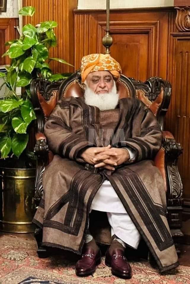 مولانا صاحب کی جلد صحتیابی کے لئے دُعائیں