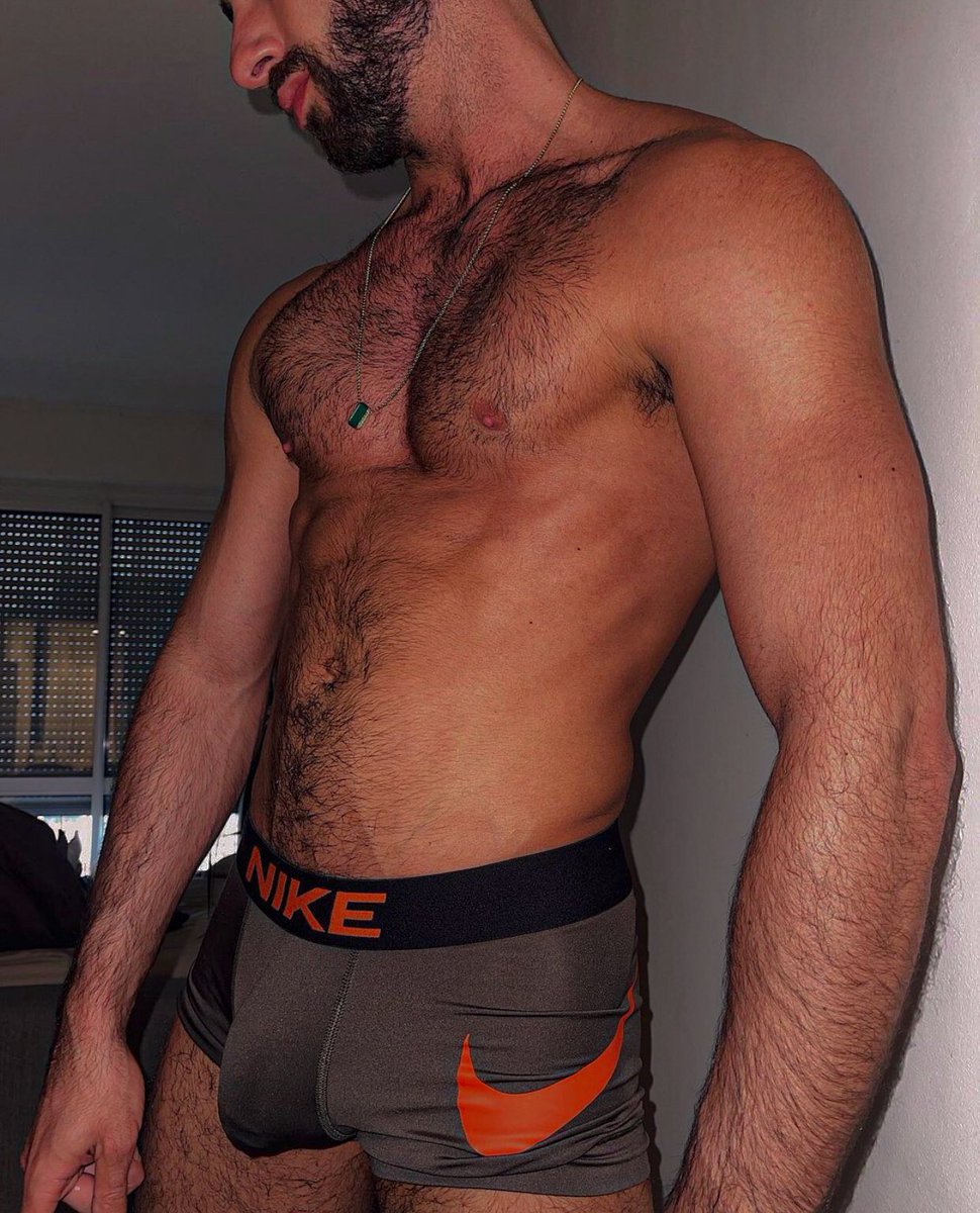 En la oficina o en la casa pero te voy a follar

#SexRol