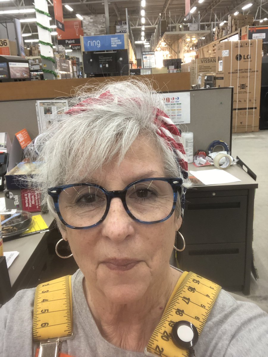 ChrisC6967's tweet photo. #safetytakeseveryone Cause I’m old! Lol https://t.co/8Ad6ja6Ubd