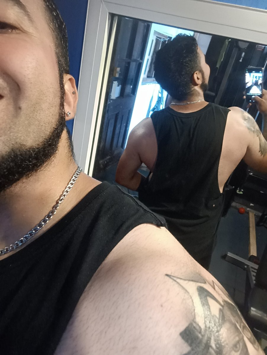 Enfocado 🔥🧠. Espero que tengan un excelente año lleno de puras buenas cosas ❤️, extraño hacer streams, extraño a los que se pasaban por ahí, que lo sepan ❤️‍🩹.