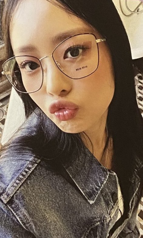 hoonipoca's tweet photo. wtb lfs ph

hanni noot noot specs
- mint condi
- max budget is 200 

drop your offers pls ! https://t.co/dPK5M5cQfA