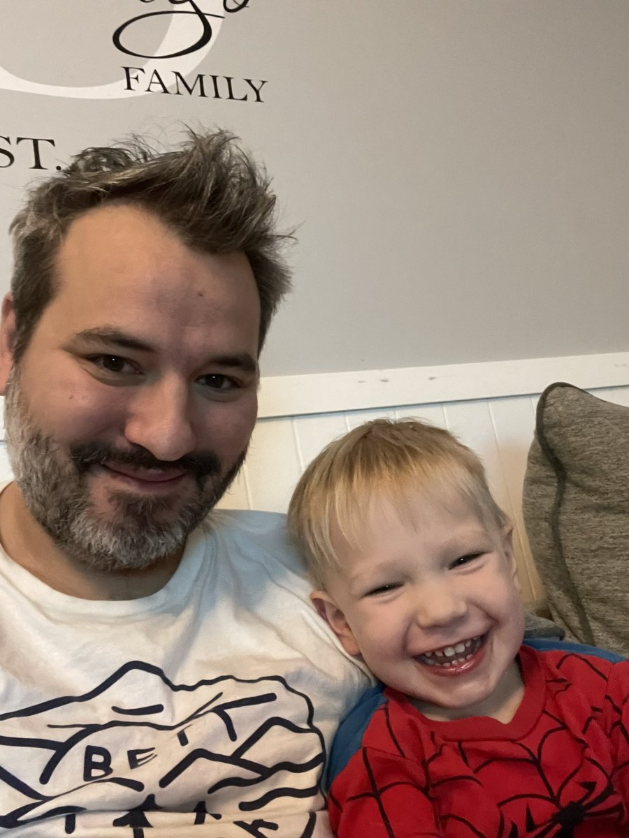 AWDarago's tweet photo. The wife is at work and then dinner w/ her friends
#GuysDay begins with a Paw Patrol marathon
#WholesomeContent https://t.co/PQ3UdDoEjr
