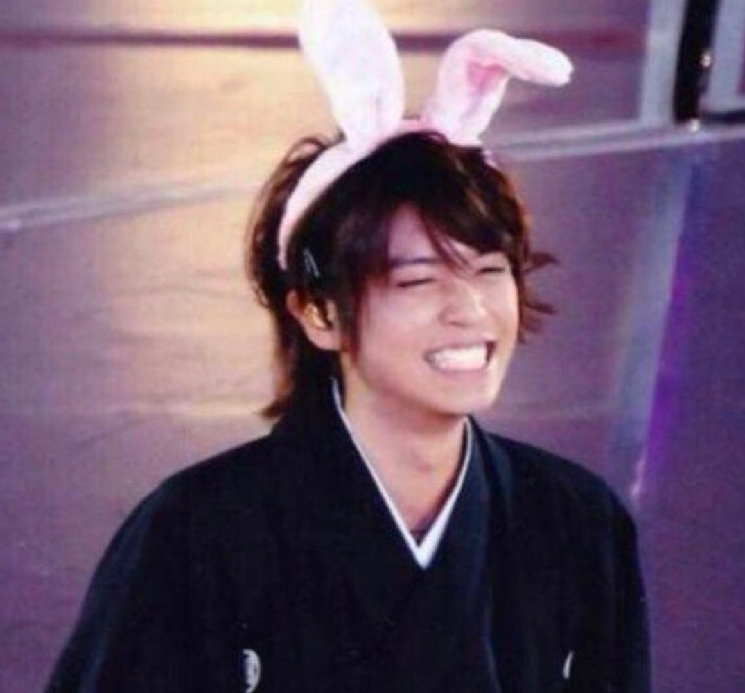 tego_love23's tweet photo. @YuyaTegoshi1054 あけましておめでとう！
今年もその先もずっと大好きだよ😍 https://t.co/oV2D87vYu8