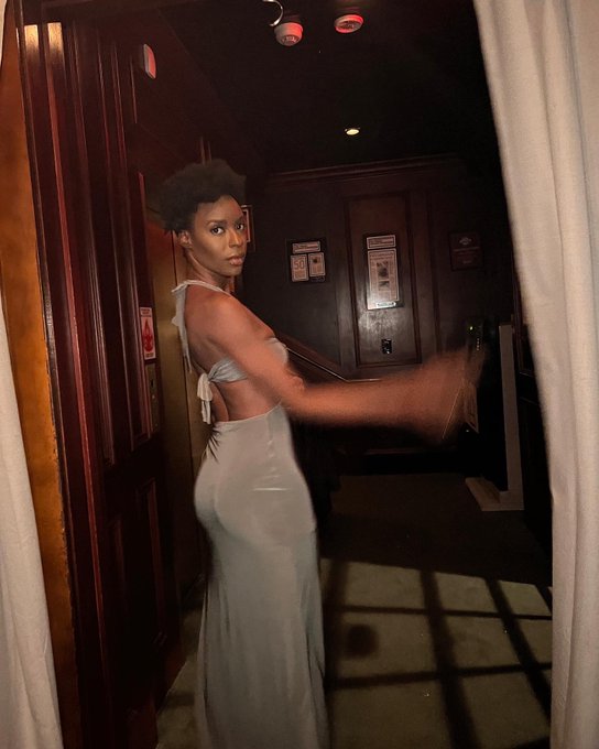 I left all the bs in 2022. https://t.co/57PmuKMs1Q<a href="/tag/ovo"class="tags"><span>#ovo</span></a>