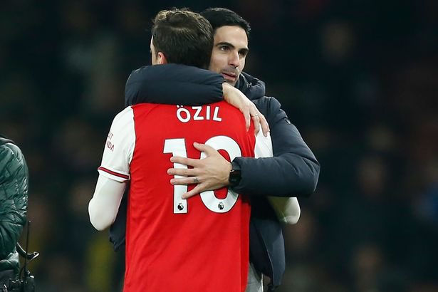 Arsenalnewschan's tweet photo. 🗣️Rio Ferdinand on #Arsenal captain Martin Ødegaard: “He’s playing like Mozart, at the moment. He’s rolling the ball through people’s legs. He looks like a reincarnation of Ozil at his best. I have been looking at him and thinking he has been a child star for a very long time.. https://t.co/o92YsZRSff
