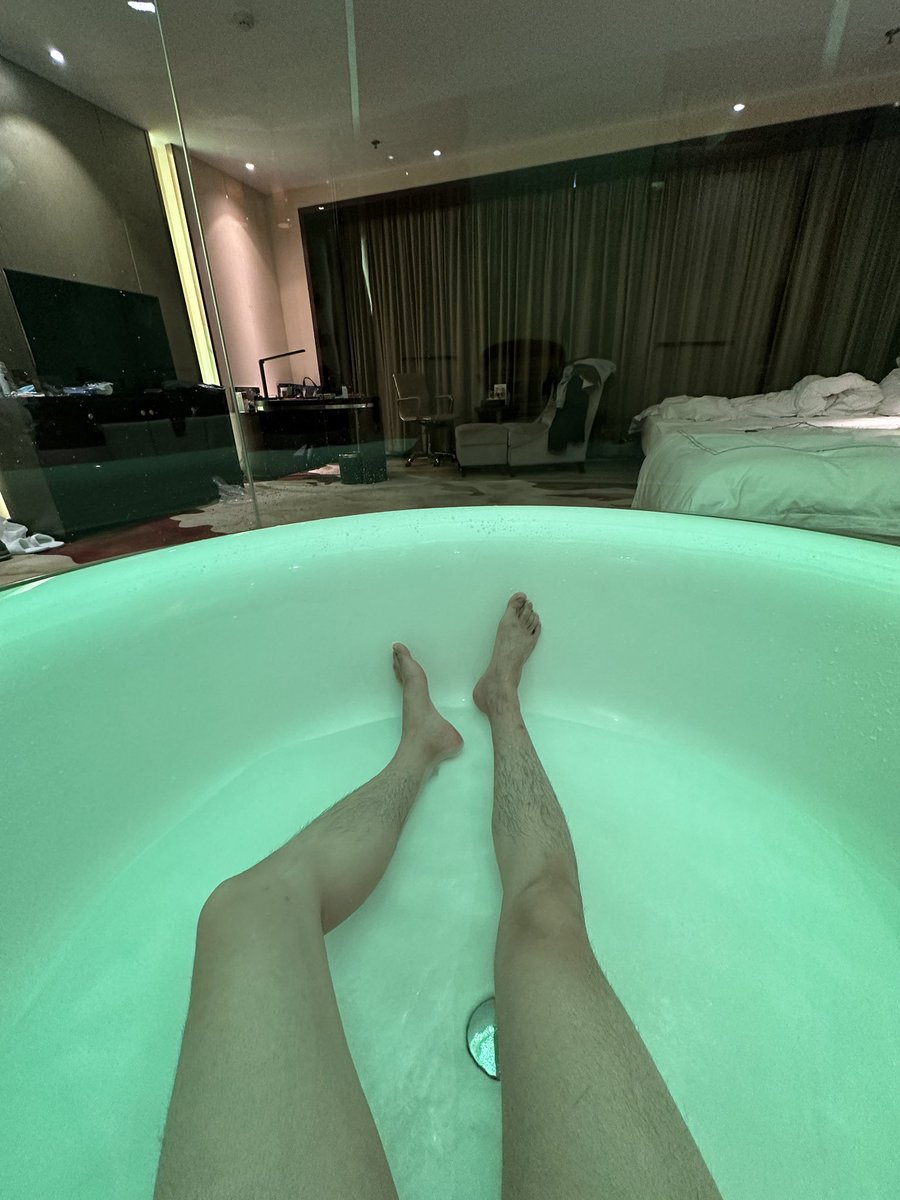 LWL0001's tweet photo. 翻云覆雨 https://t.co/VfrfOP1h0O