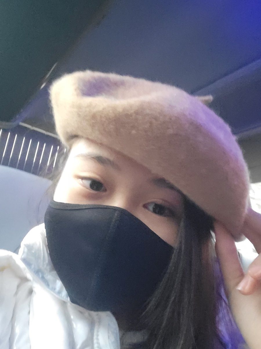 CynthiaWan1509's tweet image. Finly got one
#berets