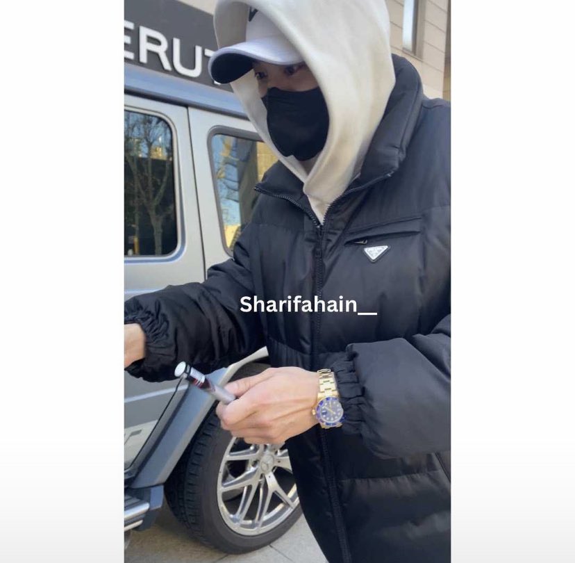 tikatisanii's tweet photo. chanyeol hari ini di foto temen aku, karena aku di depan dia🤣❤️ https://t.co/Zcu83jrHFD