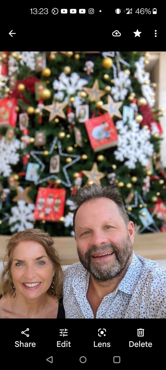 Happy 2023 to all our incredible customers. Independent local small businesses make #brighton amazing!Thank u 4 the love💗We reopen tomorrow for all your regular favourites.Annette, Karl and all the team at Mojo 🤗
#sussex #hove  #BankHolidayMonday #Bankholiyay #HappyNewYear2023