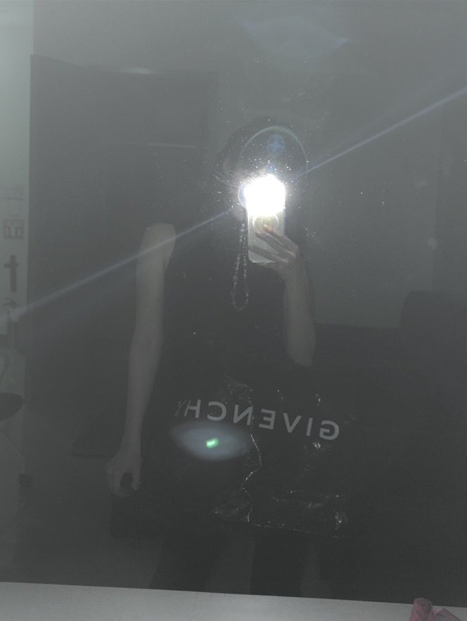Thank you for <a href="/givenchy/">Givenchy</a> #givenchy

#aespa #WINTER