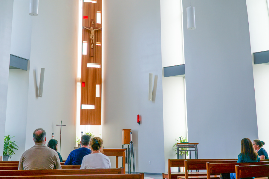 BMHSCrusaders's tweet photo. The Brother Martin Parents Club would like to invite you to participate in their monthly rosary on Wednesday, January 4, 2023, at 8:15 a.m. in the Branton Chapel 🙏
Learn more ❤️💛 https://t.co/M1bQeCUyyq
#ReligiousValues #EducatingYoungMenForLife https://t.co/uCzrOZHAJO