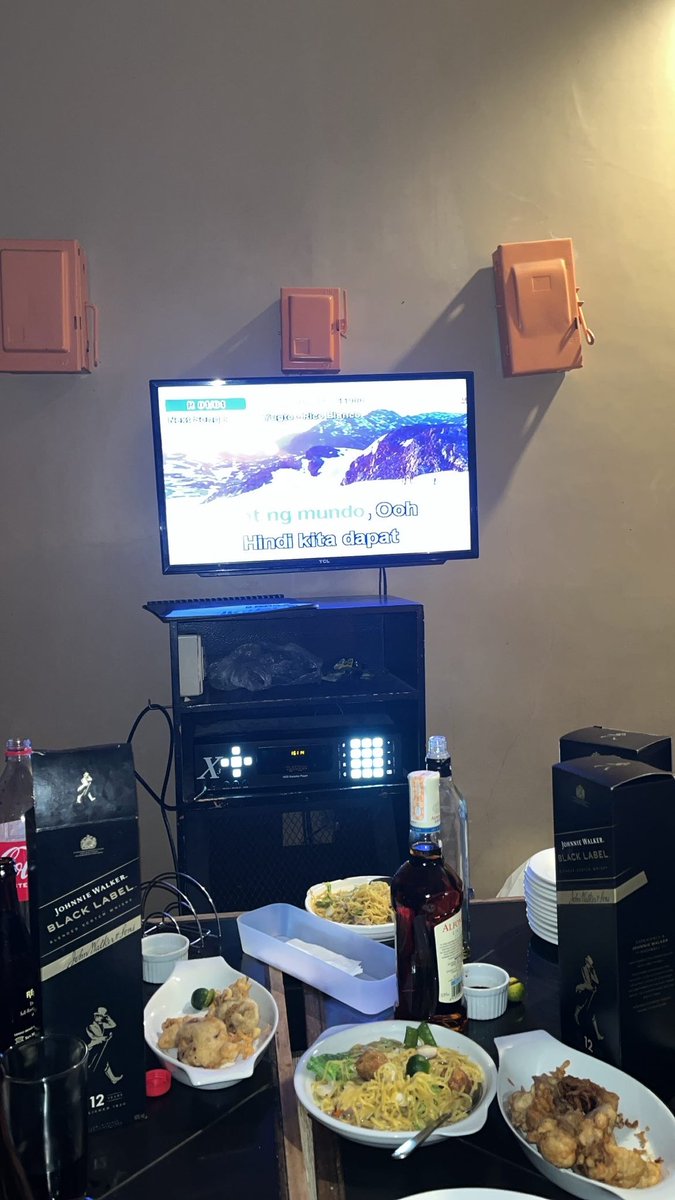 markkanthonyyyy's tweet photo. Start the year right https://t.co/KioEshe7Y3