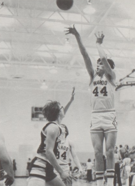 SuitUpVarsity's tweet photo. Another 1977 great, Wahoo's Tim Shanahan. https://t.co/O5Khr0axaQ