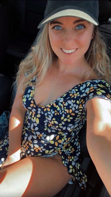 Just feeling sexy. Hope everyone had a great New Years weekend and I hope you have made your New Years<a href="/tag/sexy"class="tags"><span>#sexy</span></a><a href="/tag/hot"class="tags"><span>#hot</span></a><a href="/tag/milf"class="tags"><span>#milf</span></a><a href="/tag/hotwife"class="tags"><span>#hotwife</span></a><a href="/tag/littletitties"class="tags"><span>#littletitties</span></a><a href="/tag/saggytitties"class="tags"><span>#saggytitties</span></a>