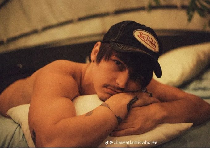 Happy birthday 🥳 to this beaut 🥵❤️ https://t.co/5BcMhGPzGX<a href="/tag/newprofilepic"class="tags"><span>#newprofilepic</span></a>