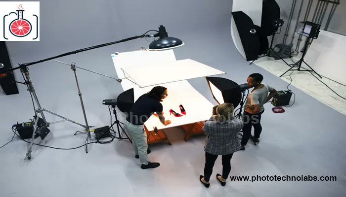Product Photography Lighting Tips 2023
The light arrangement is a hard decision for photographers sometimes to get natural light and shadow.

#photography #productphotography #photographylighting #photographer