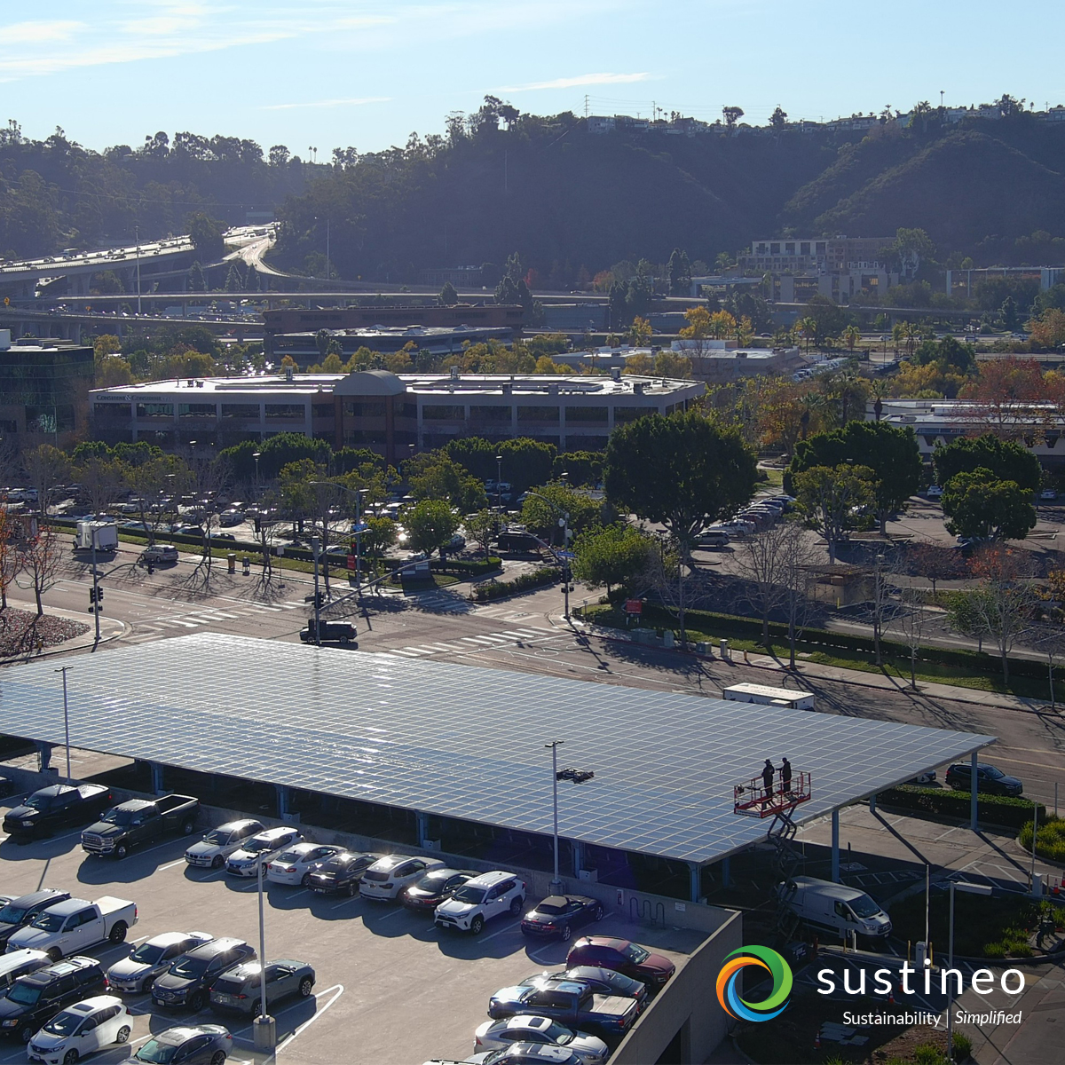 Sustineo_Solar's tweet image. Our washing team at work in San Diego, on an recent PV carport project. 
-
- 
#sustineo #solclean #solarwashing #solarcleaning #solar #solarpower #solarpanel #savetheplanet